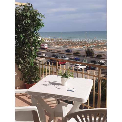 IL MARE DI ROMA APARTMENT