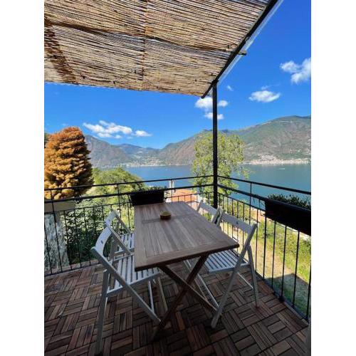 Il Noce Lake View Apartment