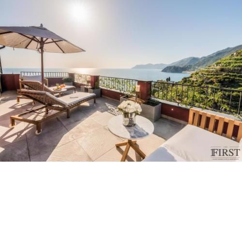 Il Sogno di Manarola by The First