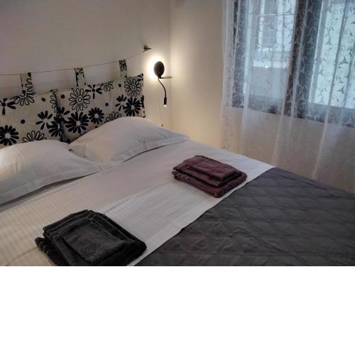Ilias House