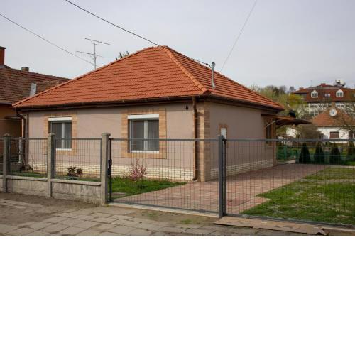 Ilona Apartman