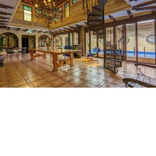ImmoRibon - Chalet de Lujo para 10, Piscina Privada, 15 min Playa