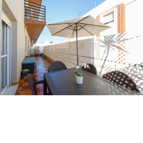 IMPERIAL Rota-Central free parking by Cadiz4Rentals