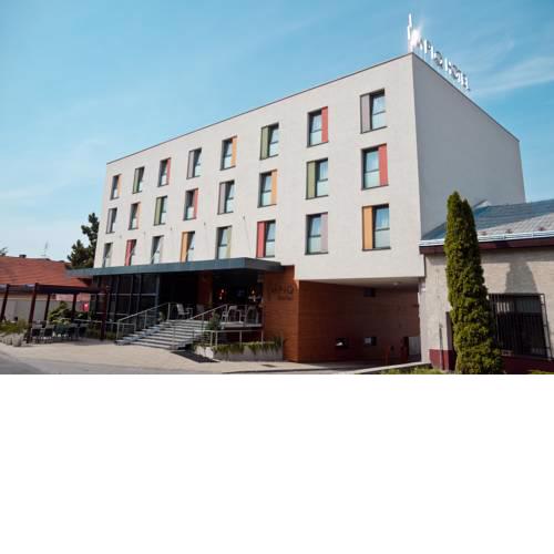 IMPIQ Hotel