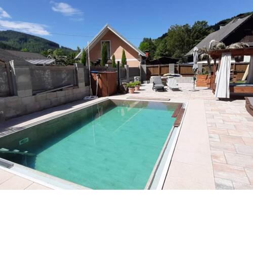 Impressive Holiday Home in Pinsdorf with Swimming Pool