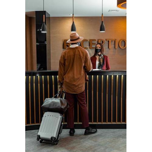 iNALENS AİRPORT HOTEL