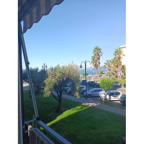 Incantevole appartamento davanti al mare, Chiavari