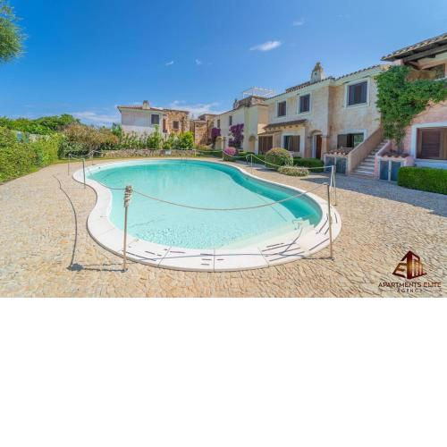 Incantevole casa con vista mare e piscina
