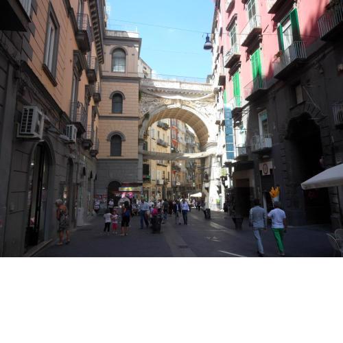 INCANTO A CHIAIA