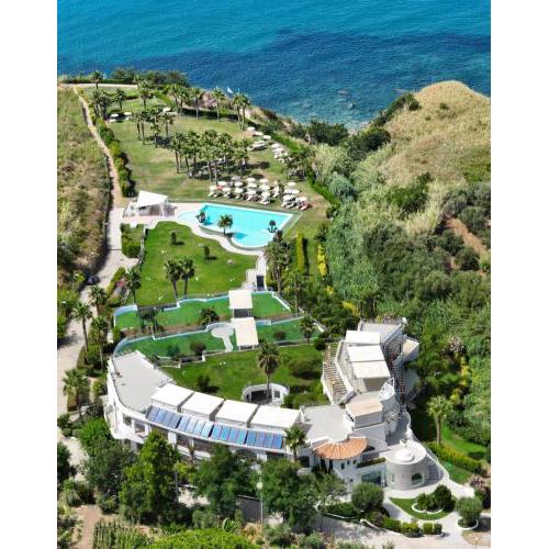 Infinity Resort Tropea