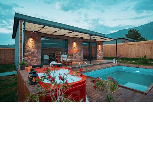 INHOUSE VILLAS
