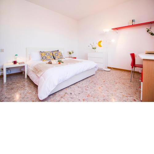InnPisaRentals - Pisa Riverside Apartment