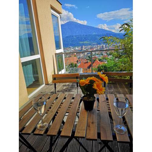 Innsbruck City View Apartment