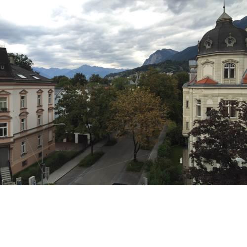 Innsbruck Saggen Large Flat
