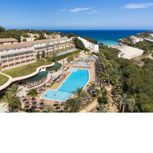 Insotel Cala Mandia Resort