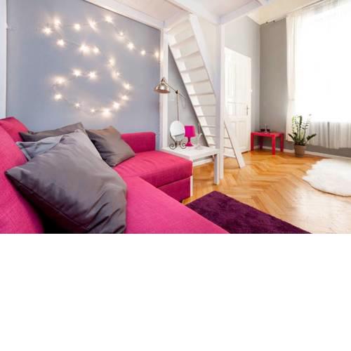 Instant Apartment