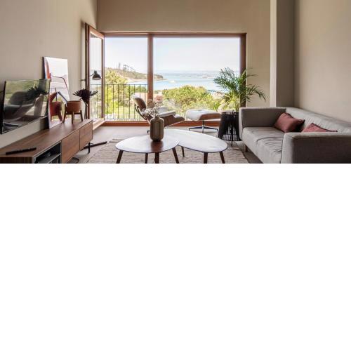 INSUA BEACH HOUSE