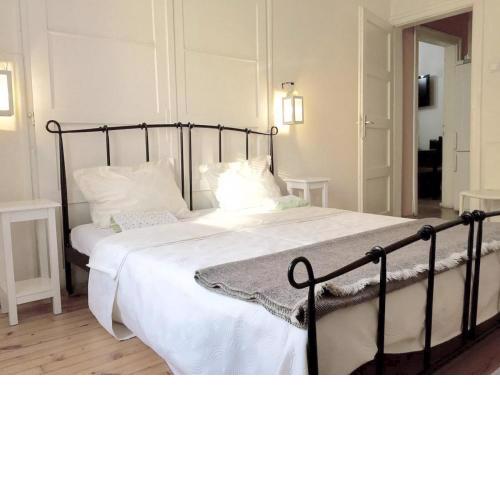 Interhost Guest rooms and apartments