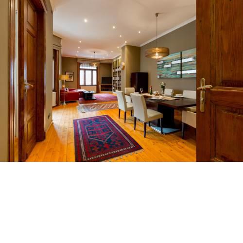 Intimate Classy Apartment