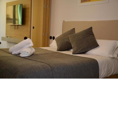 Inviting 1 Bedroom Suite in Amando Perez Suites