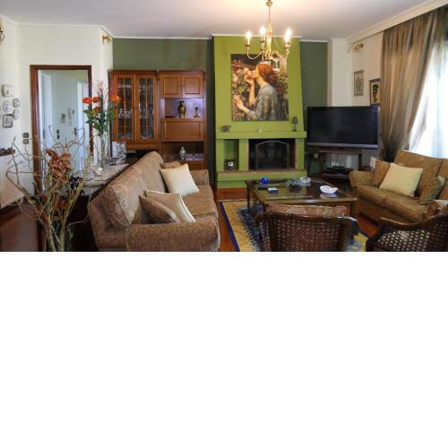 Ioanna's Elegant Residence, Agia Paraskevi