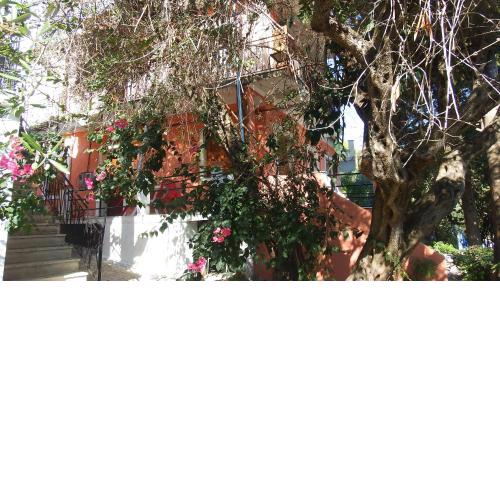 Iona Achilleion Appartments