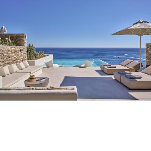 Ios Grand Pool Suites