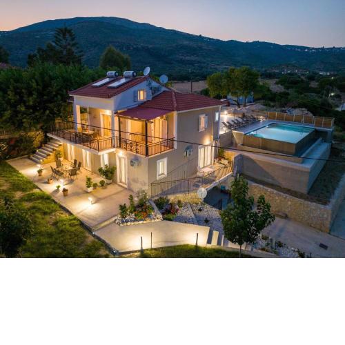 Iphigenia Apartments at Katelios