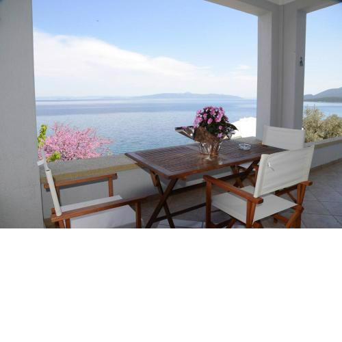 Ira Charming apt with stunning view