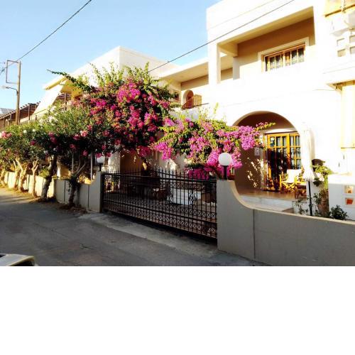 Irini Apartments
