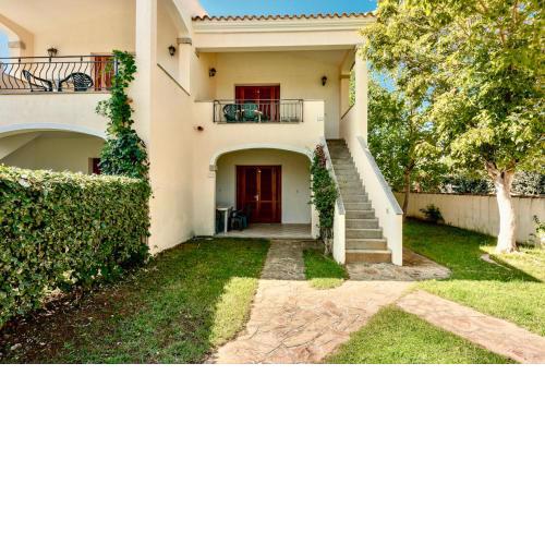 ISA-Apartments with air conditioning and external outdoor space in Budoni, at only 300 m from the beach