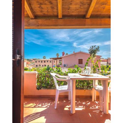 ISA-apartments with air conditioning and private outdoor space in San Teodoro