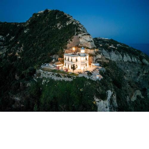 Ischia Lighthousehideaway