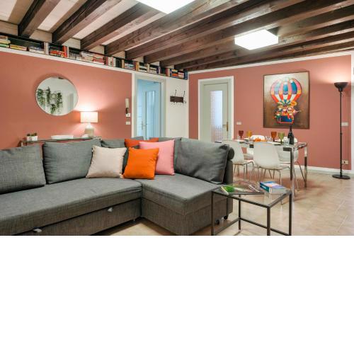 Iseo Portelle Holiday with private parking
