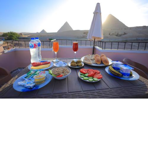 Isis Pyramids Inn