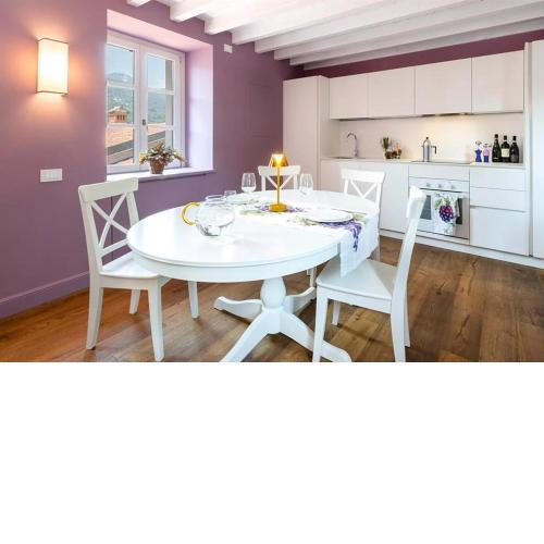 Isola Bella Apartments - Via Villa 28