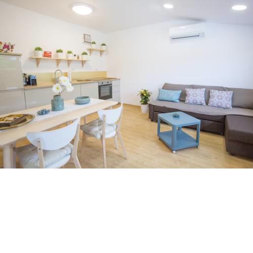 Isolana Apartment