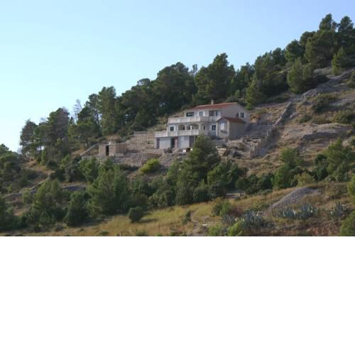 Isolated apartments with a parking space Cove Vela Farska, Brac - 2897