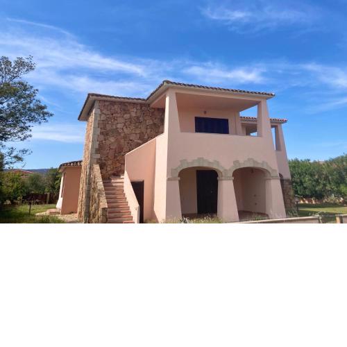 ISS Travel, Le Carrube 2-bedrooms apartments - with Private Outdoor Area