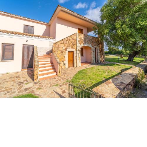 ISS Travel, Pedra Rosa - 2-bedroom apartments with private terrace
