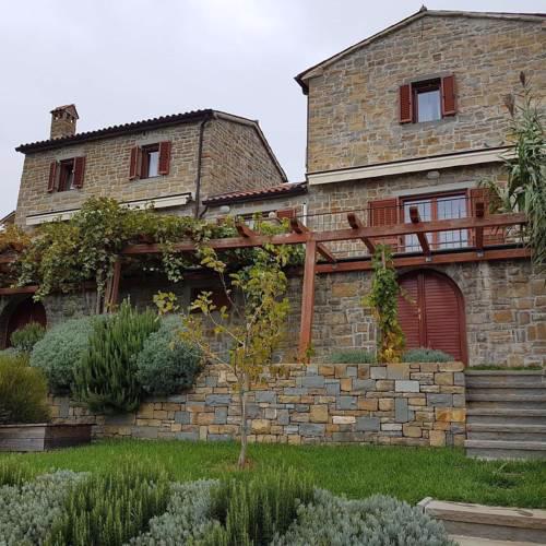Istrian Stone Houses Padna