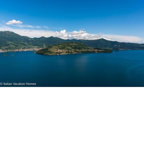 Italian Vacation Homes - Panoramic Villa
