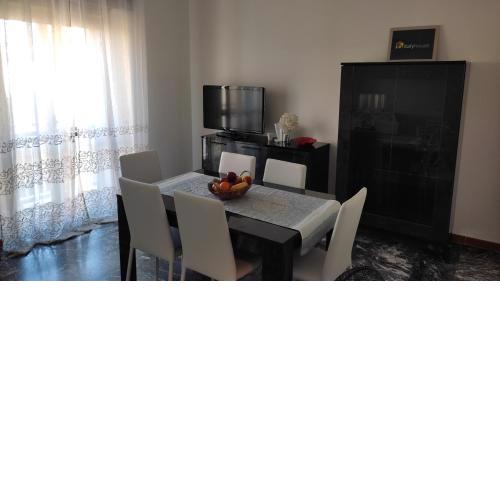 ITALY-HOUSE.COM Cesare Battisti 19, Termoli Molise