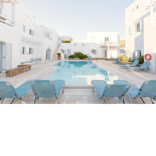 Ivi Mykonean Suites