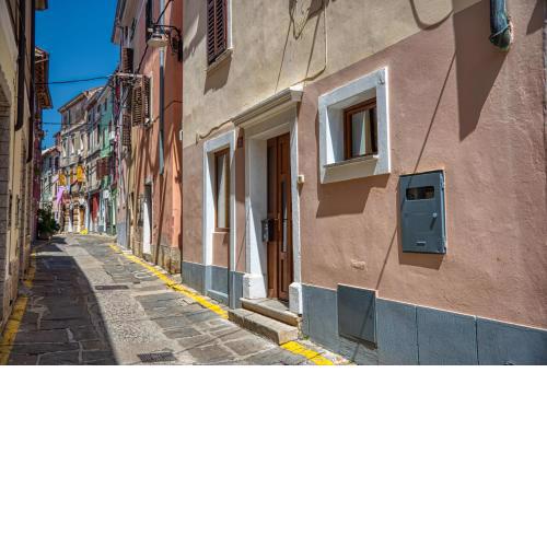 Izola Apartment