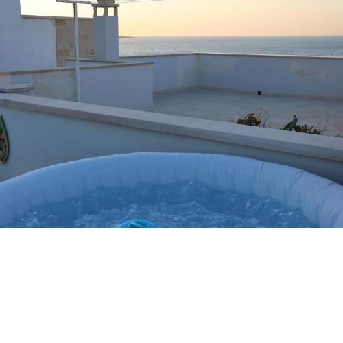 Jacuzzi and Amazing Sea View