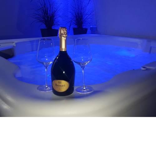 Jacuzzi Relax Apartment