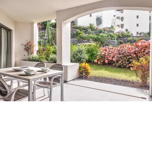 Jardines - Tabor 0-2 POOL VIEW & GARDEN 1B