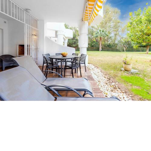 Jardines de Calahonda II
