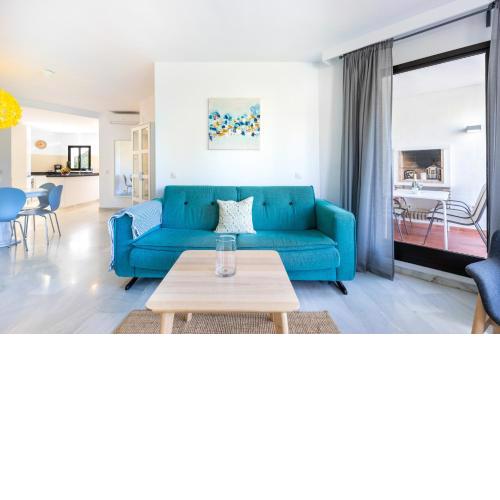 Jardines de Calahonda VII - Stunning garden view 2 Bedroom Apartment